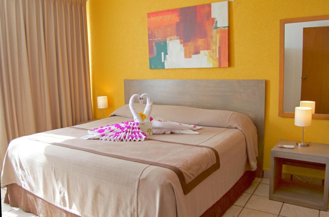 קאבו סן לוקאס Sunrock Hotel & Suites מראה חיצוני תמונה