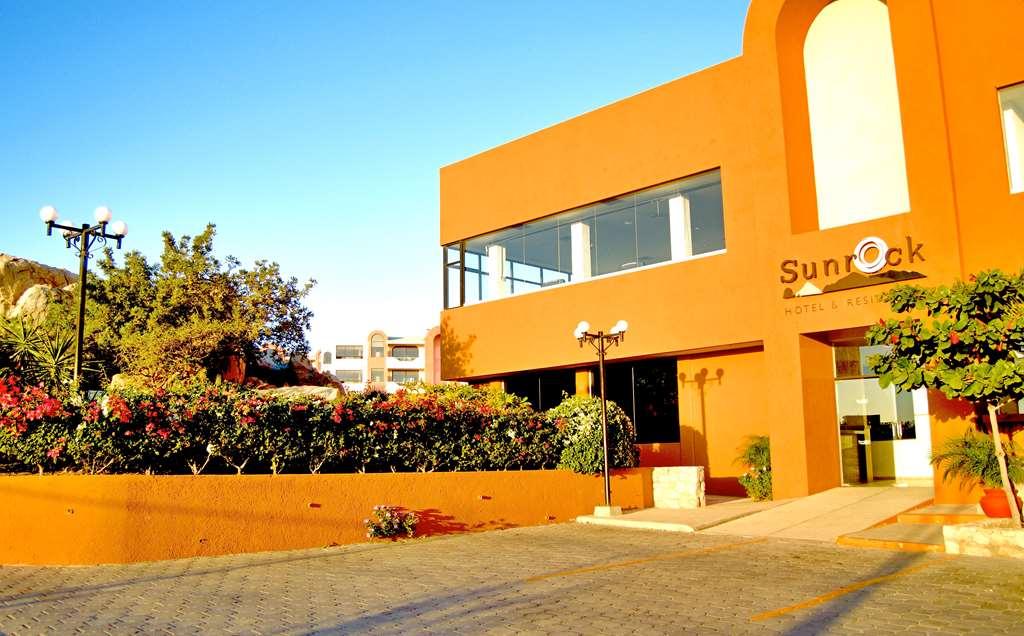 קאבו סן לוקאס Sunrock Hotel & Suites מראה חיצוני תמונה