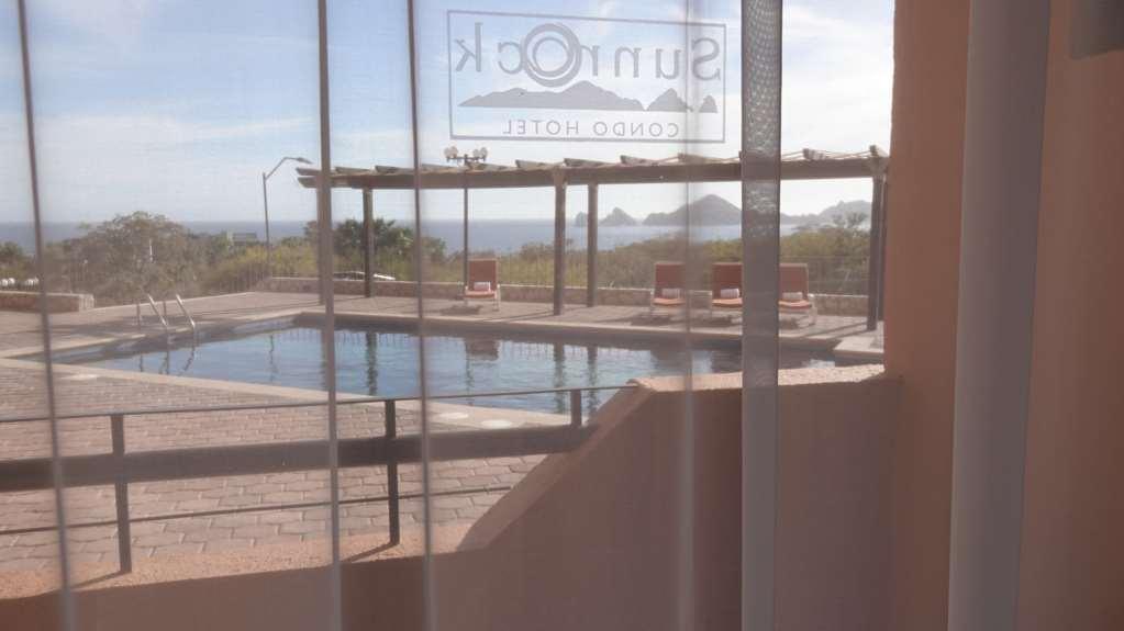 קאבו סן לוקאס Sunrock Hotel & Suites מראה חיצוני תמונה