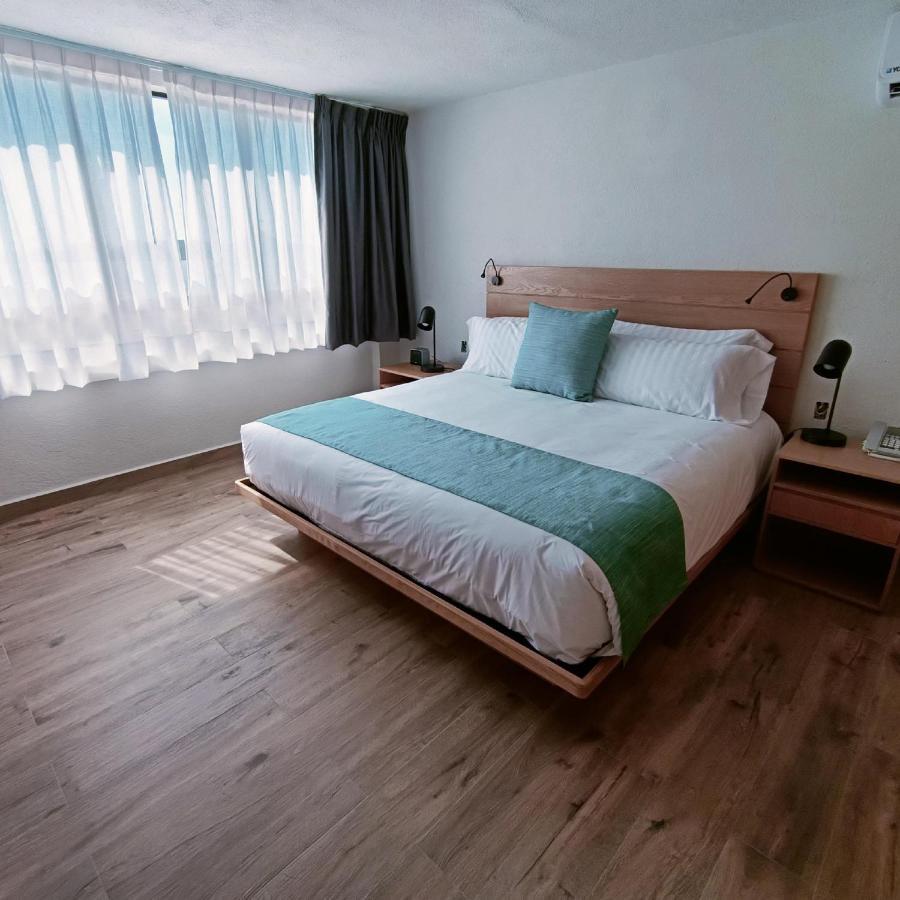 קאבו סן לוקאס Sunrock Hotel & Suites מראה חיצוני תמונה